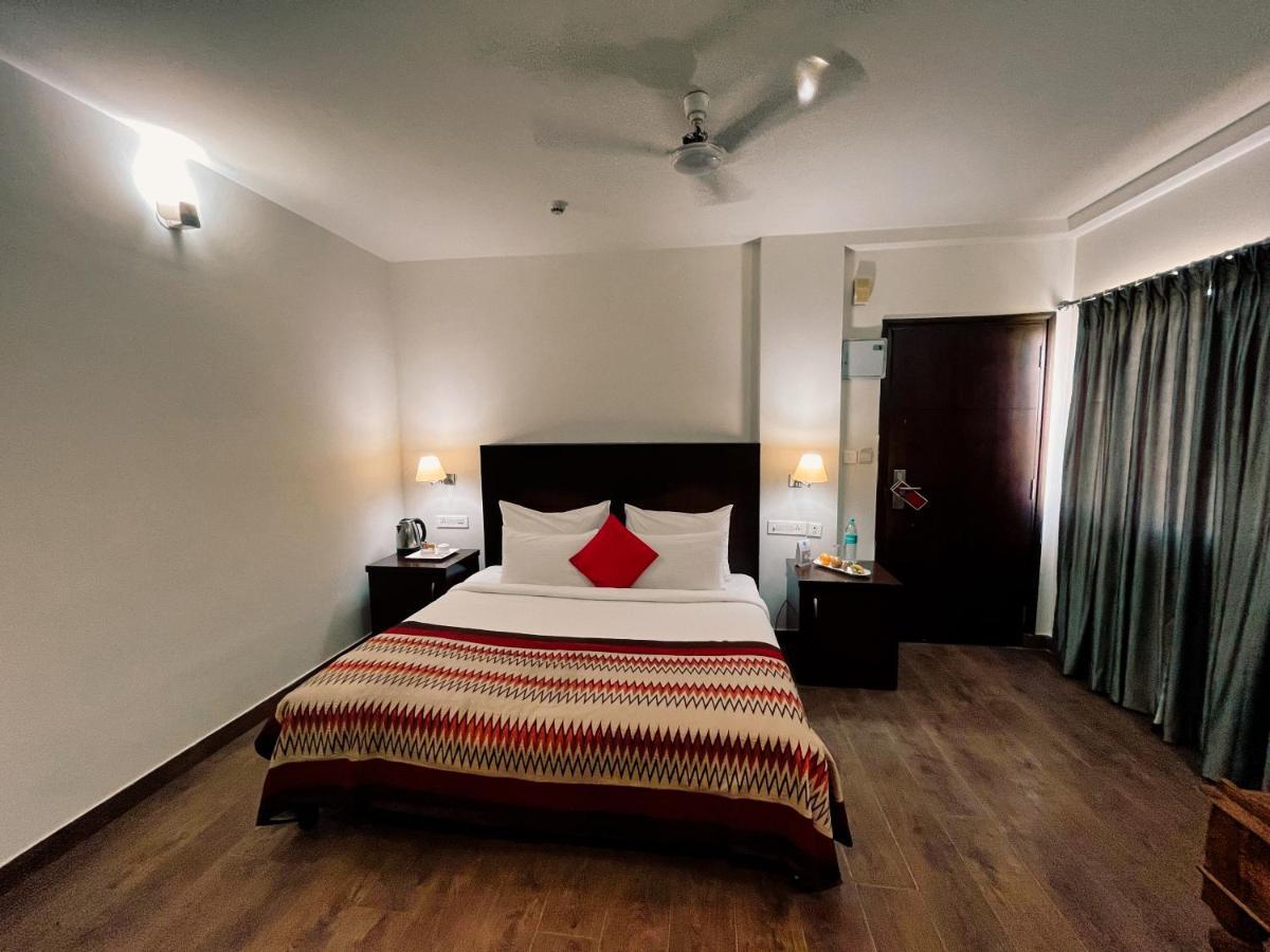 The Orion Express Hotel Джайпур Екстериор снимка